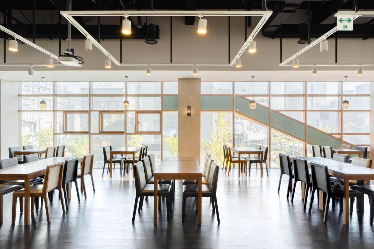 Staz Hotel Ilsan Ni Eksteriør billede